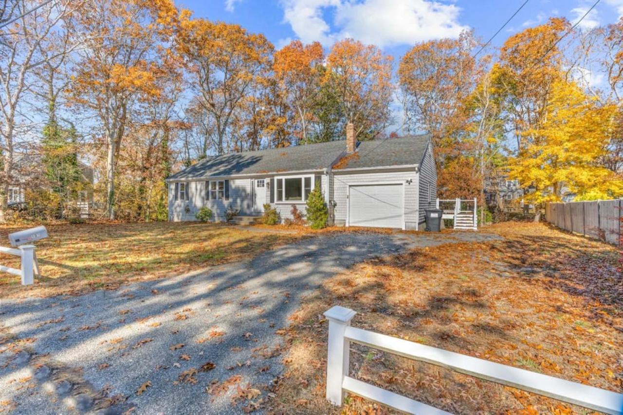 Cozy Spacious Home Walk To The Beach And 1 Mile To Downtown Hyannis Barnstable Buitenkant foto