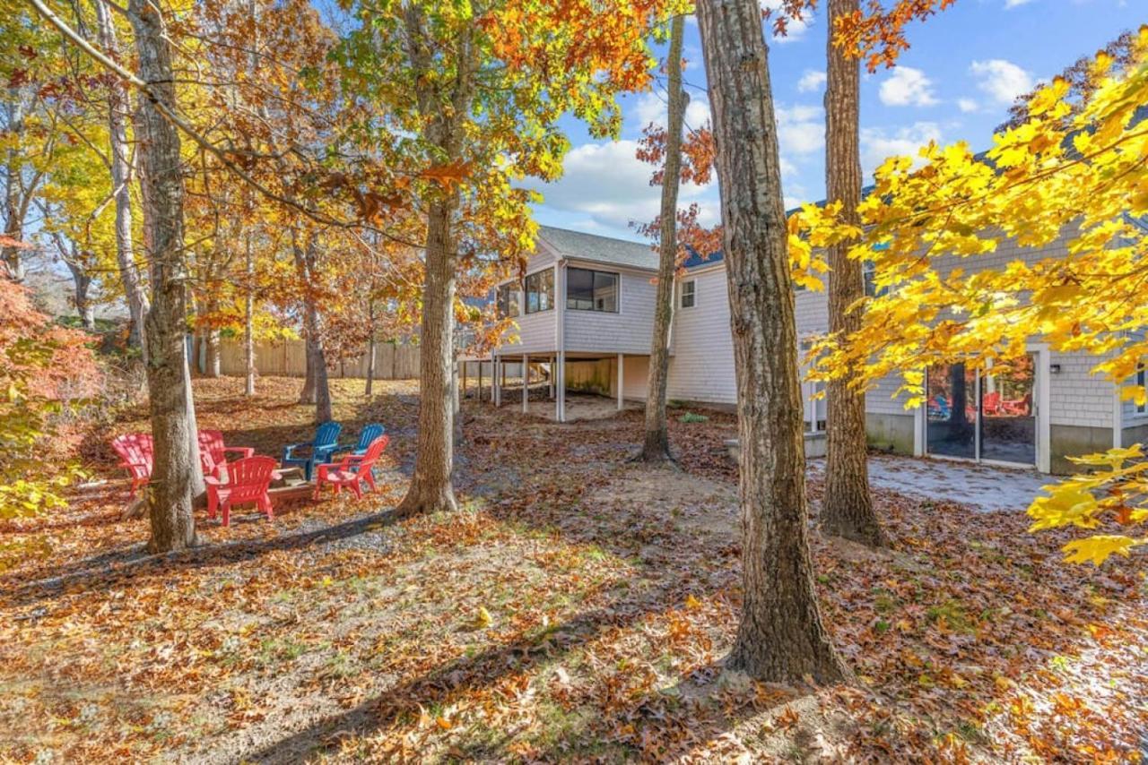 Cozy Spacious Home Walk To The Beach And 1 Mile To Downtown Hyannis Barnstable Buitenkant foto